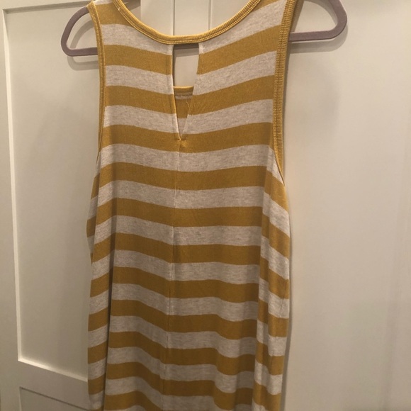 Cabi Liner Tank- Stripes Oversized-Summer Staple-Sz Medium Casual Layer - Picture 4 of 12